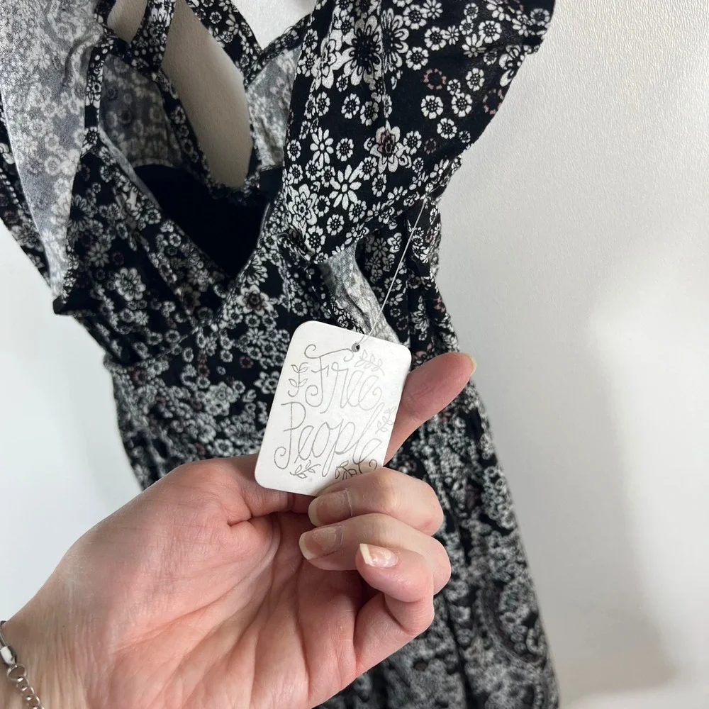 Free People Floral Paisley Ruffle Romper‎ Black White OB514093 Size 10 NWT